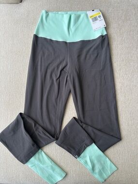 Nike Mint & Charcoal Colorblock Yoga Leggings